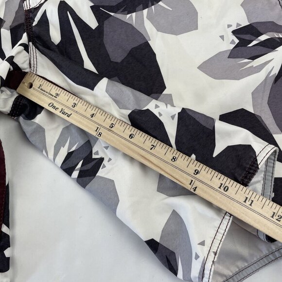 Billabong Boardshorts Swim Trunks Men’s 36 White Black Hawaiian Floral Pockets - Picture 3 of 9